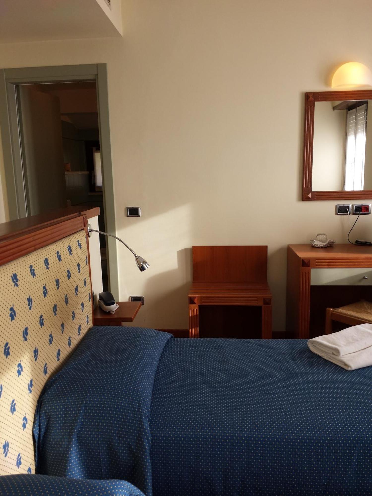 Hotel Il Castellaccio Piccione Δωμάτιο φωτογραφία