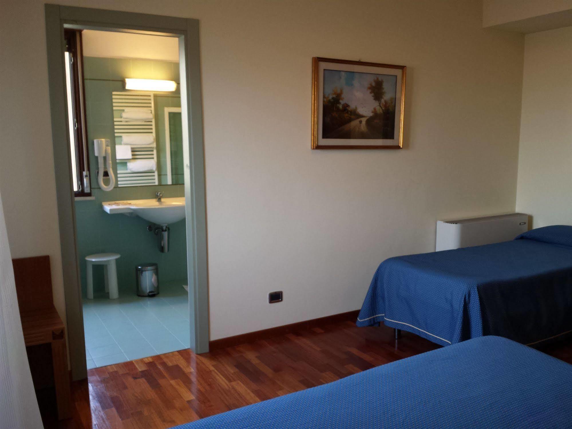Hotel Il Castellaccio Piccione Εξωτερικό φωτογραφία
