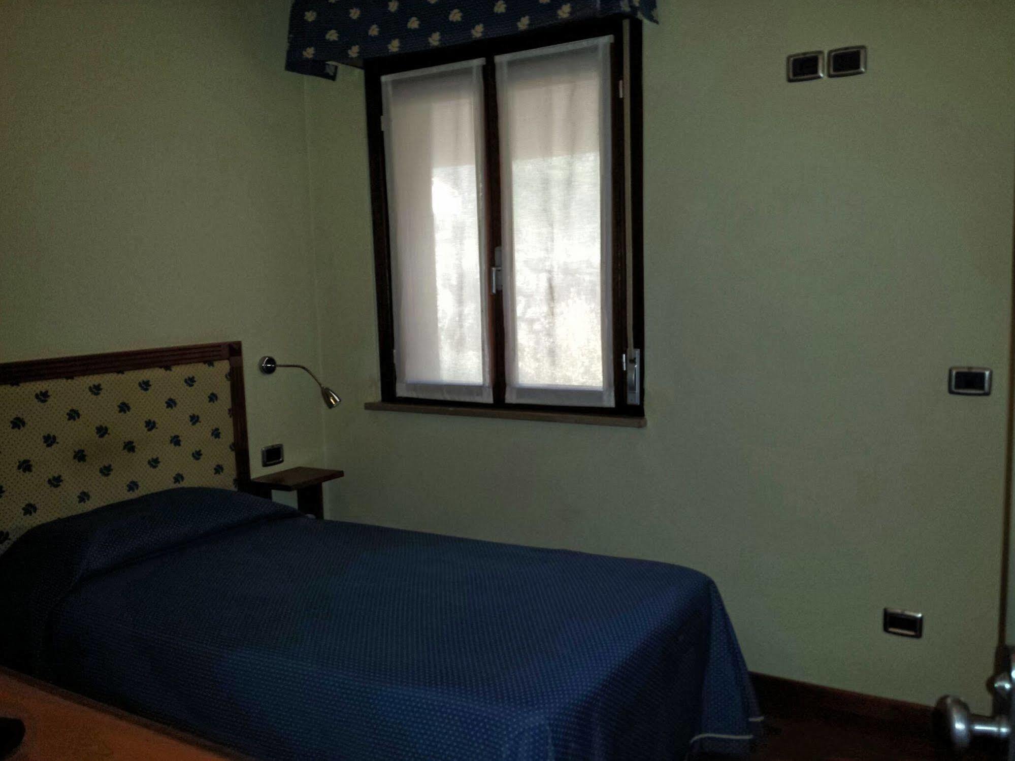 Hotel Il Castellaccio Piccione Εξωτερικό φωτογραφία