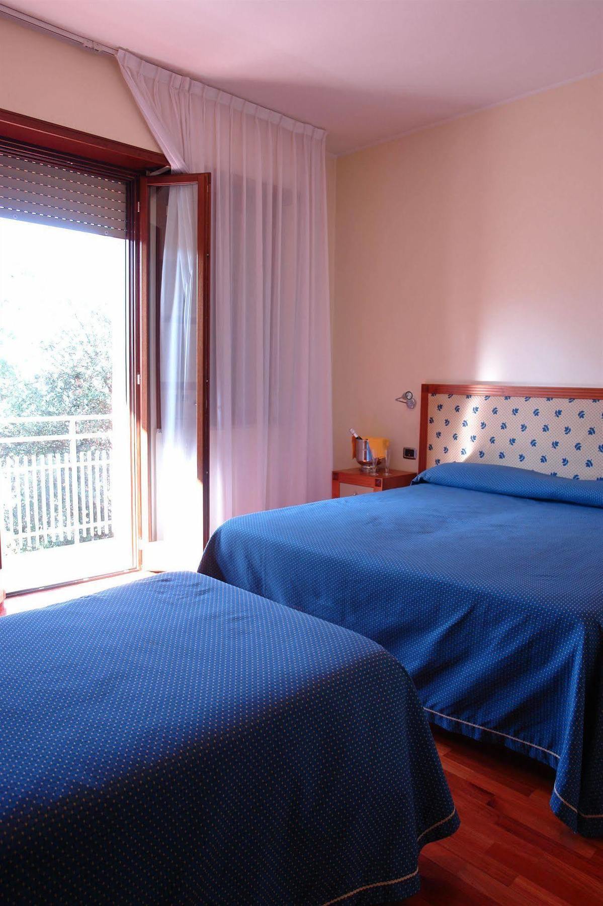 Hotel Il Castellaccio Piccione Εξωτερικό φωτογραφία