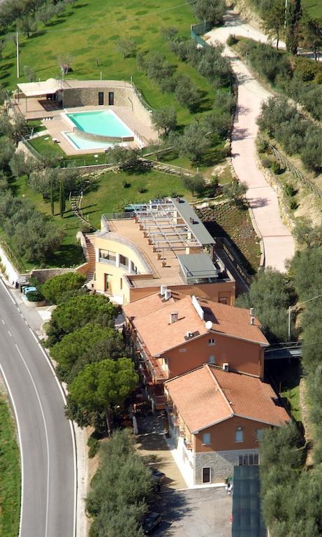 Hotel Il Castellaccio Piccione Εξωτερικό φωτογραφία